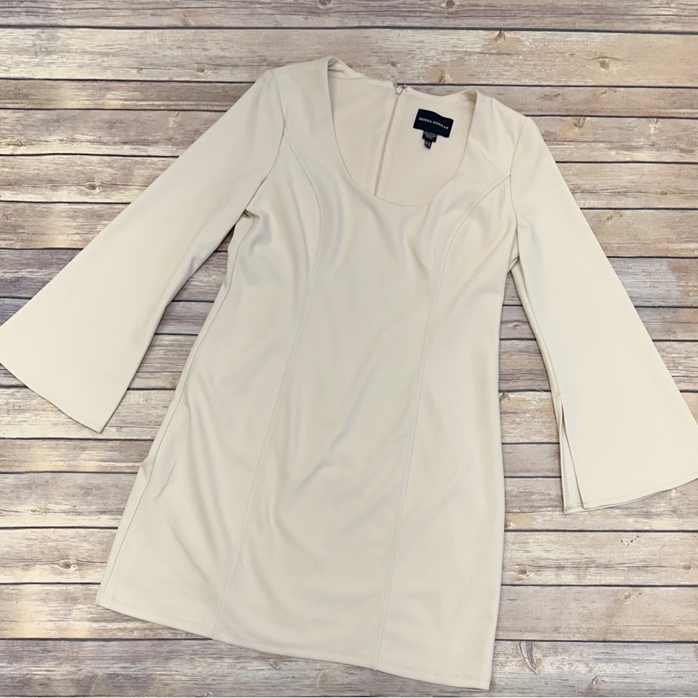Donna Morgan Scoop Neck Long Sleeve Mini Dress light beige size 10